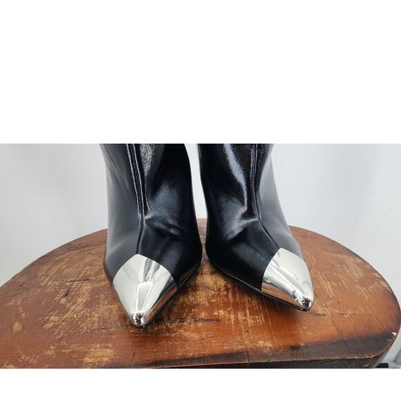 Forever 21 Forever My Moment Heeled Boots Cap Toe Black Boots Size 7.5 - Picture 8 of 12